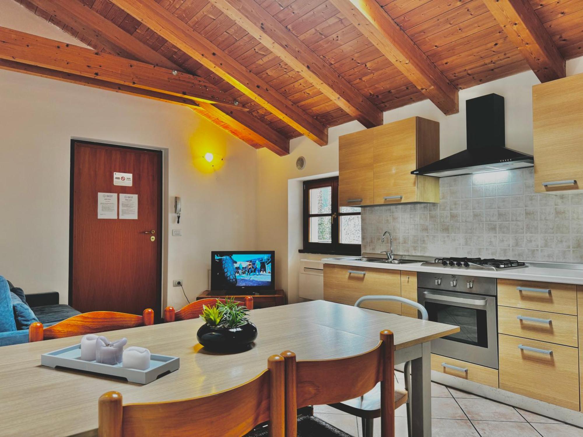 Sweet Spot Aparthotel Riva del Garda Exterior photo